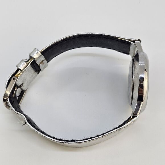 Santa Claus Women's Watch 33MM White Dial Gray Leather Bands New Battery - Picture 11 of 14